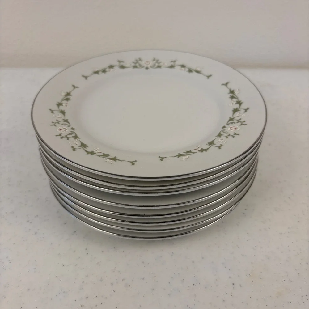 Sheffield Fine China Elegant 502 Bread Dessert Plates Set of‎ 8 Japan 6.25in
